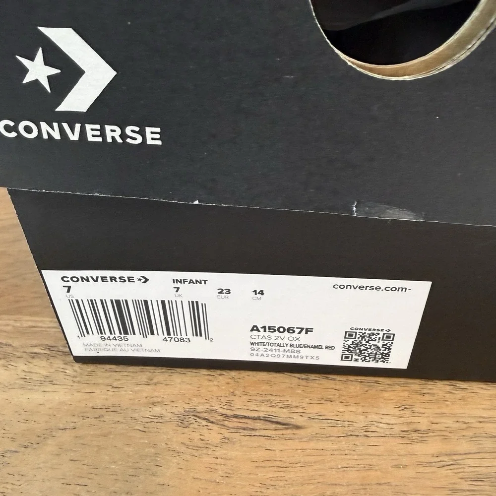 New Little Kids Converse Chuck Taylor All Star Dino Party Sneakers‎ Size 7 C
